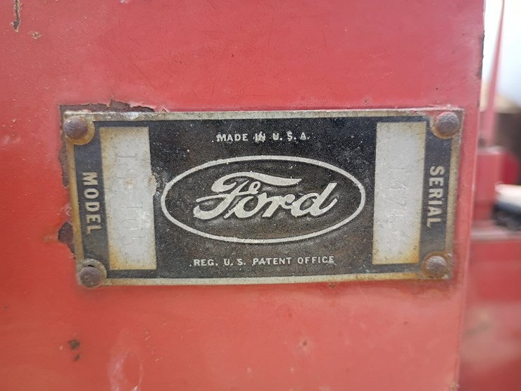ford-tractor-image-62