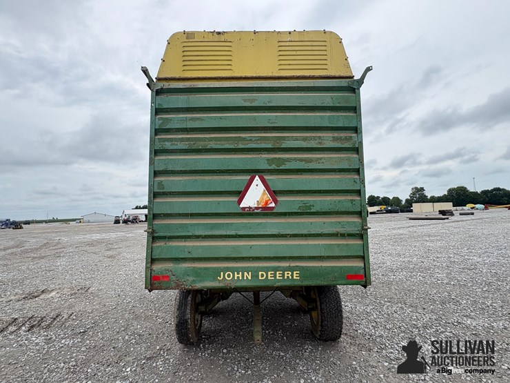 john-deere-716-image-6
