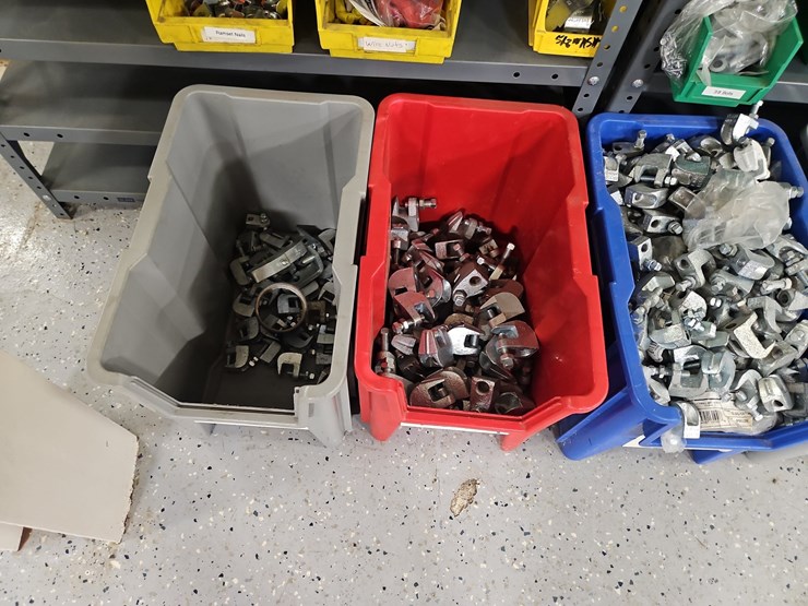 quantity-of-assorted-fasteners-image-6