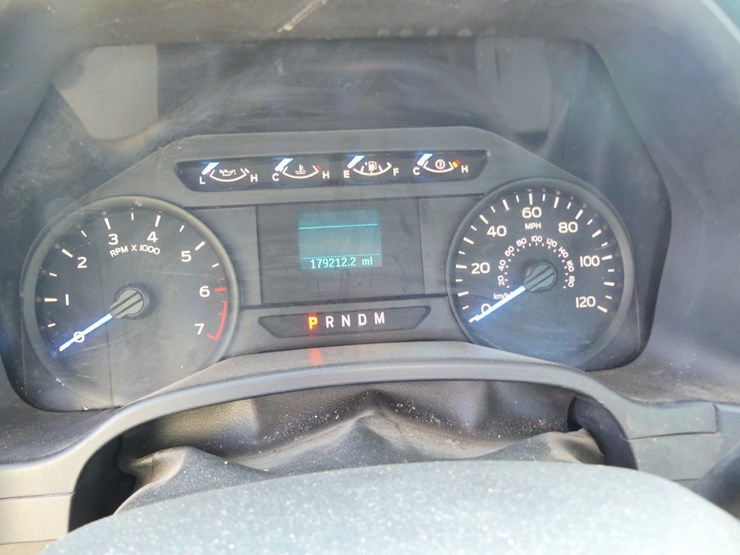 2019-ford-f150-xl-image-13