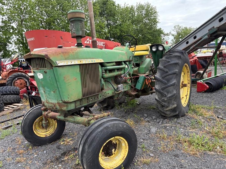 john-deere-4010-image-5