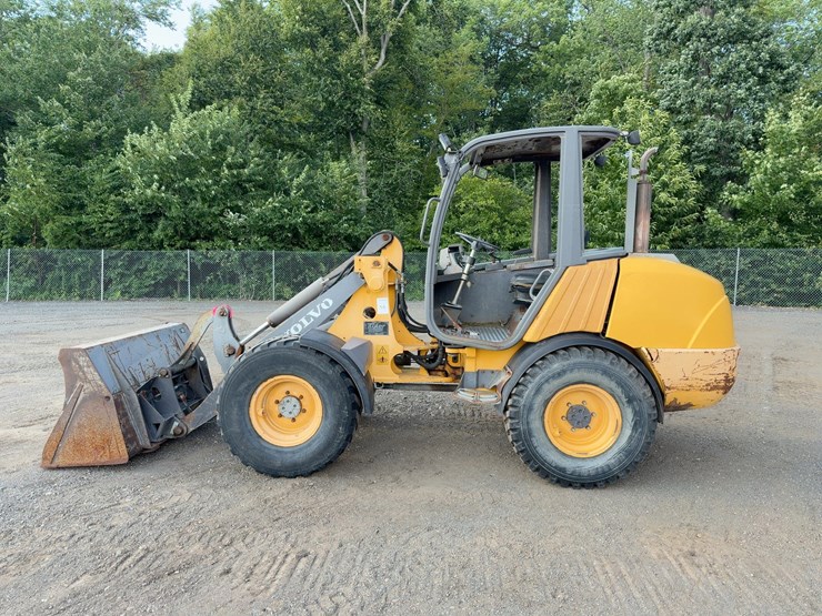 2006-volvo-l20b-image-2