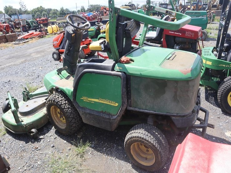john-deere-1445-image-5
