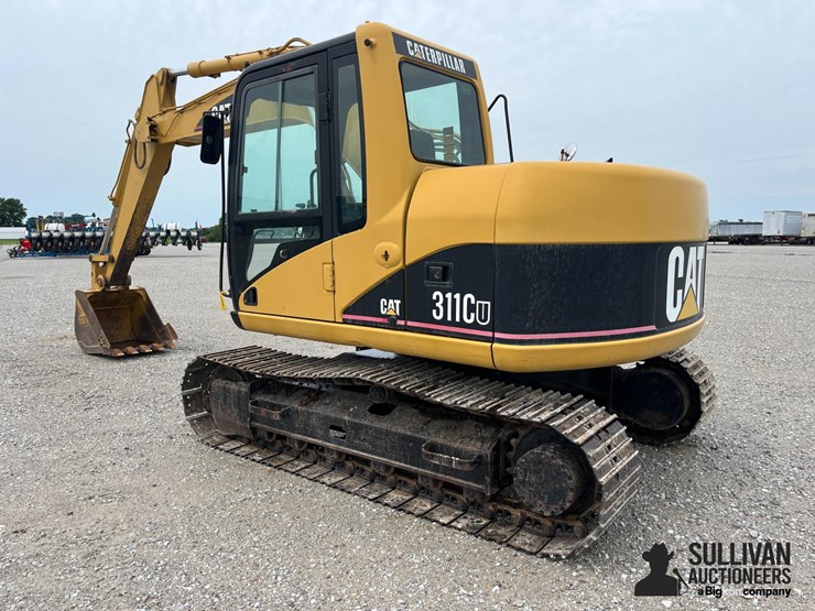 2004-caterpillar-311c-u-image-7