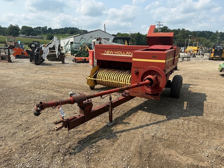 new-holland-565-image-8