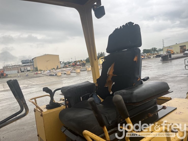 caterpillar-d3c-image-21