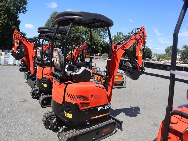 tpm-20kh-mini-excavator-image-7