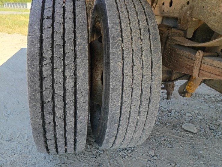 2002-ford-f450-image-66
