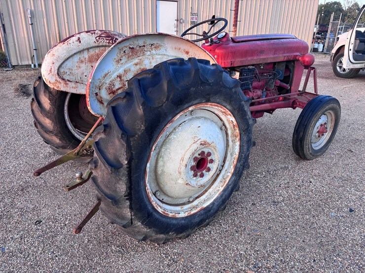 1958-ford-601-workmaster-image-12