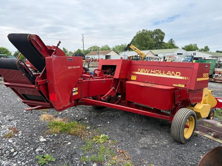 new-holland-565-image-16