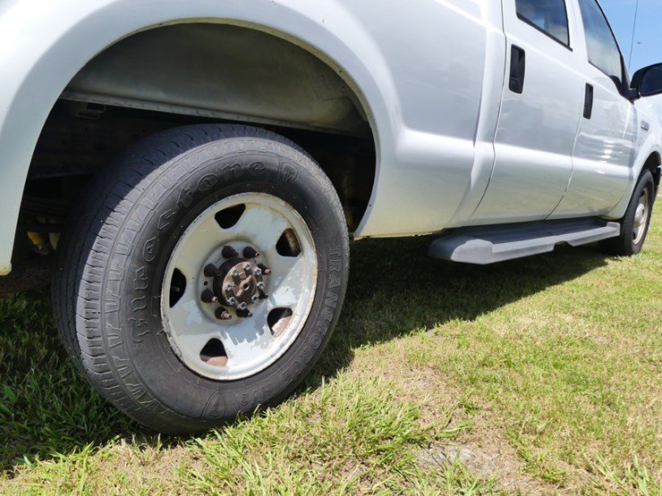 2006-ford-f250-xl-image-8
