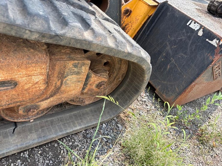 deere-328e-image-16