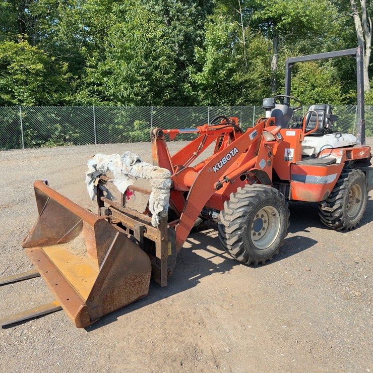 2000 KUBOTA R420