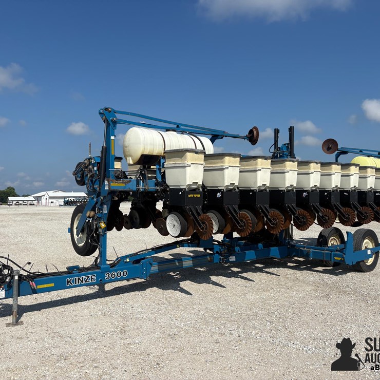 KINZE 3600
