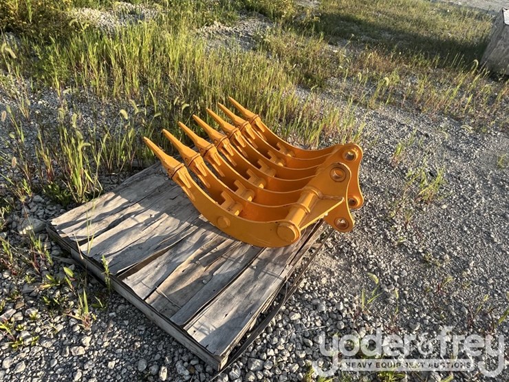 32"-rake-to-suit-mini-excavator-cat-305-image-4