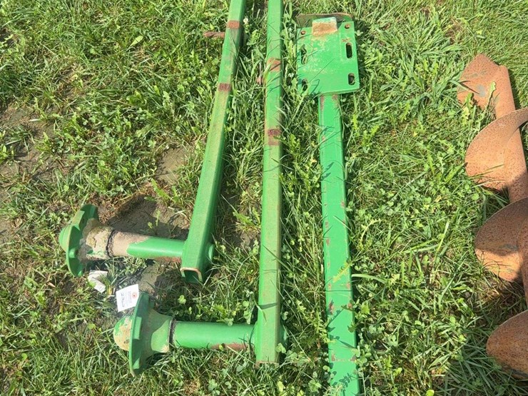 john-deere-2-image-2