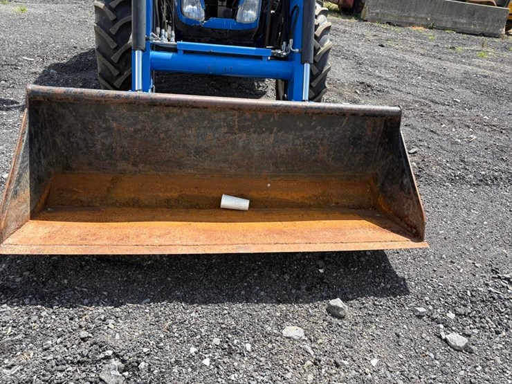 new-holland-t4.75-image-29