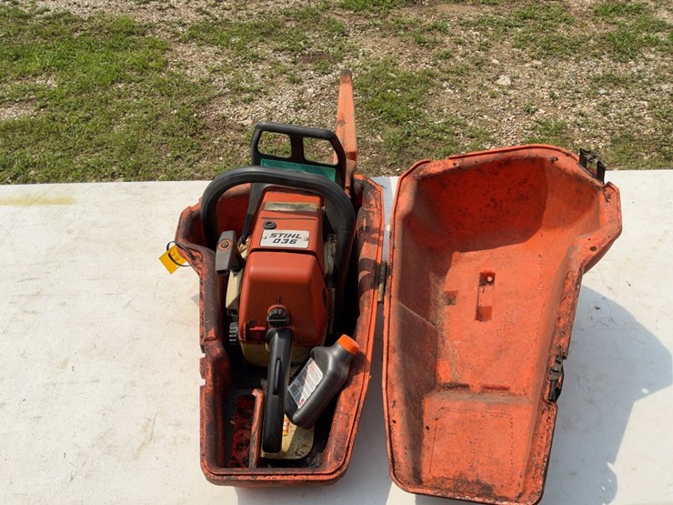 stihl-036-chainsaw-w/case,-20"-bar.-#218-image-13