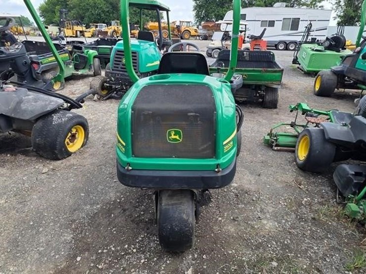john-deere-2500b-image-7