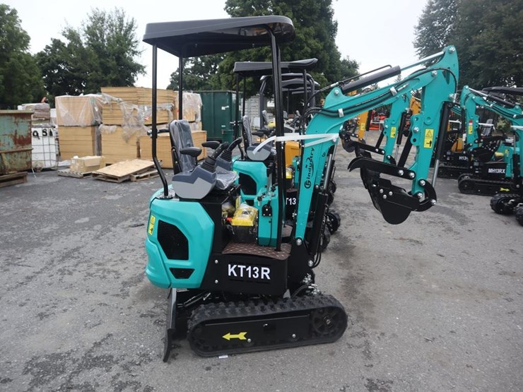cfg-kt13r-mini-excavator-image-7