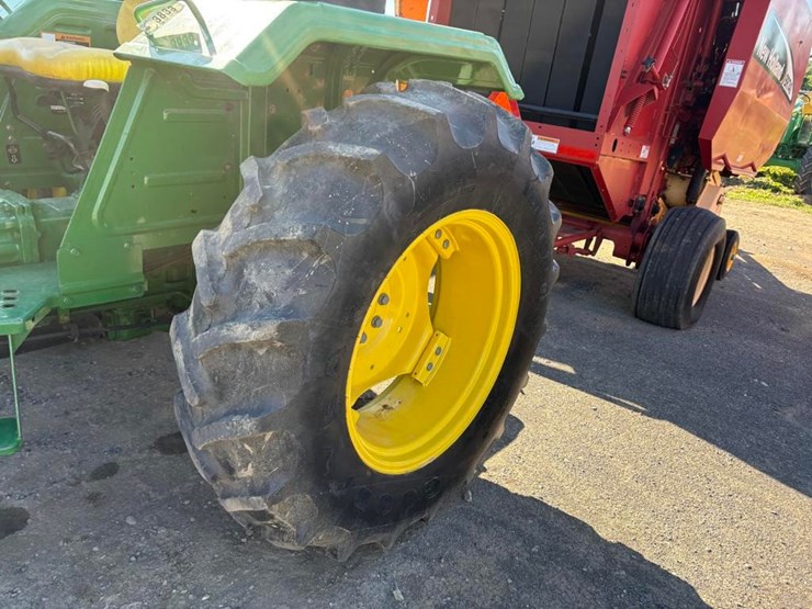 john-deere-5045e-image-9