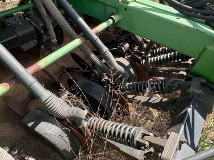 john-deere-1560-image-10