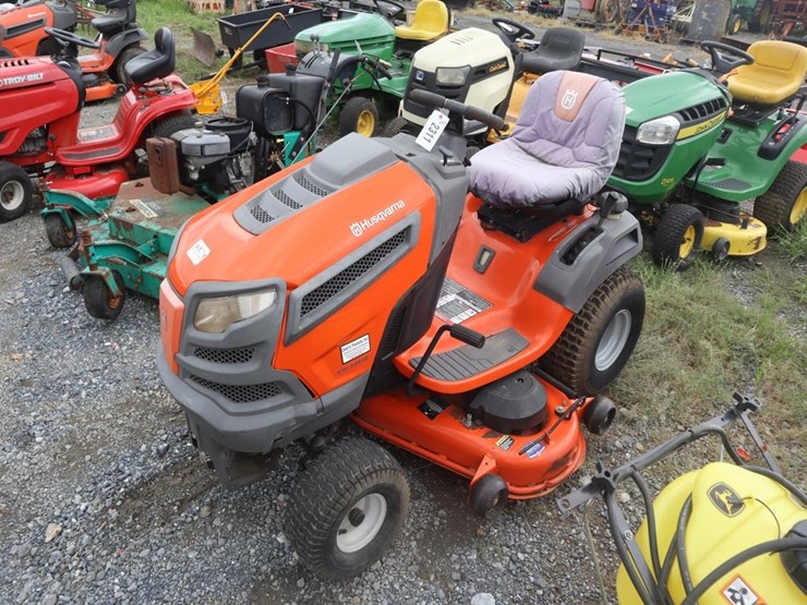 husqvarna-yth25k48-riding-mower-image-4