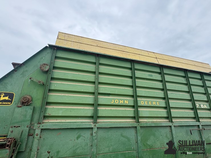 john-deere-716-image-11