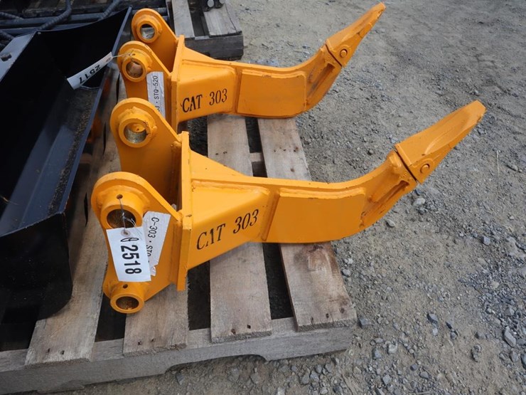 caterpillar-303-image-1