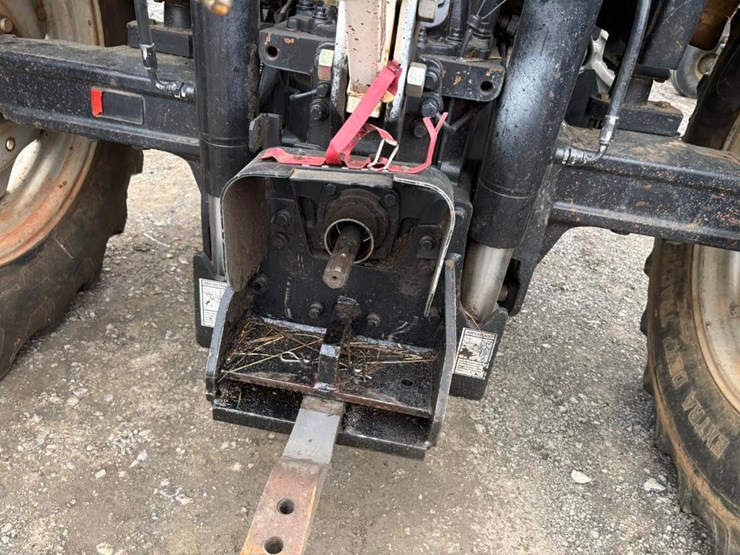 2008-massey-ferguson-5465-image-6
