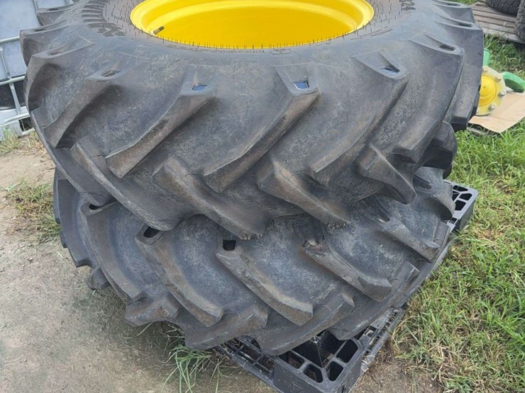 john-deere-9560-image-1