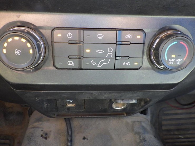2019-ford-f550-image-33