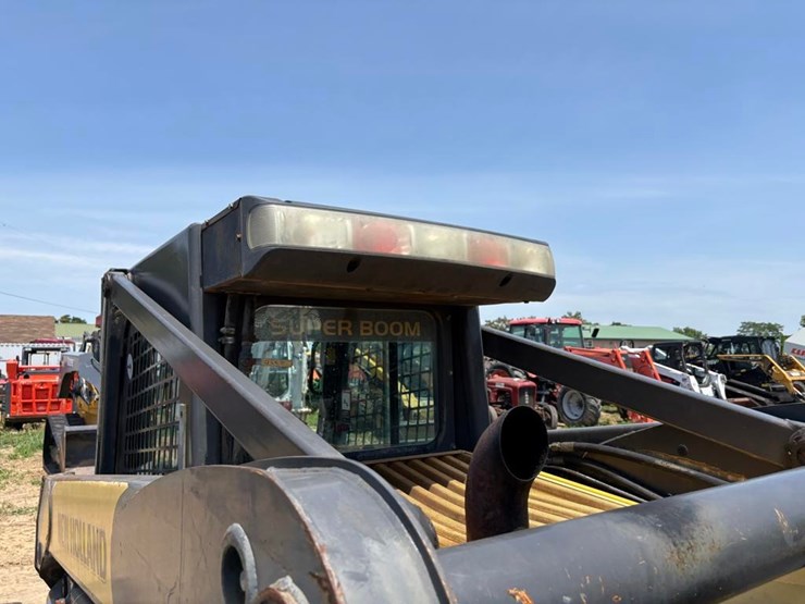 new-holland-l180-image-7