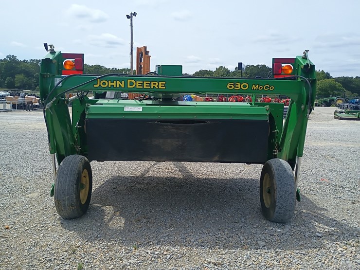 john-deere-630-image-4