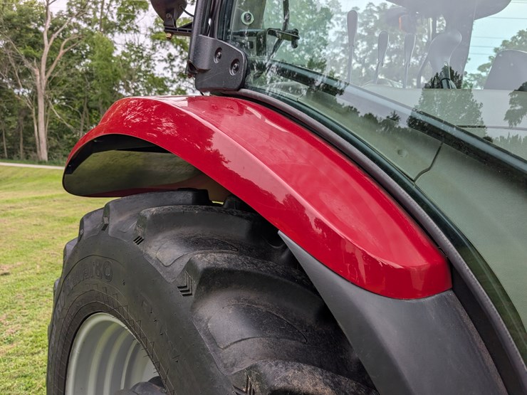 2014-case-ih-maxxum-125-image-54