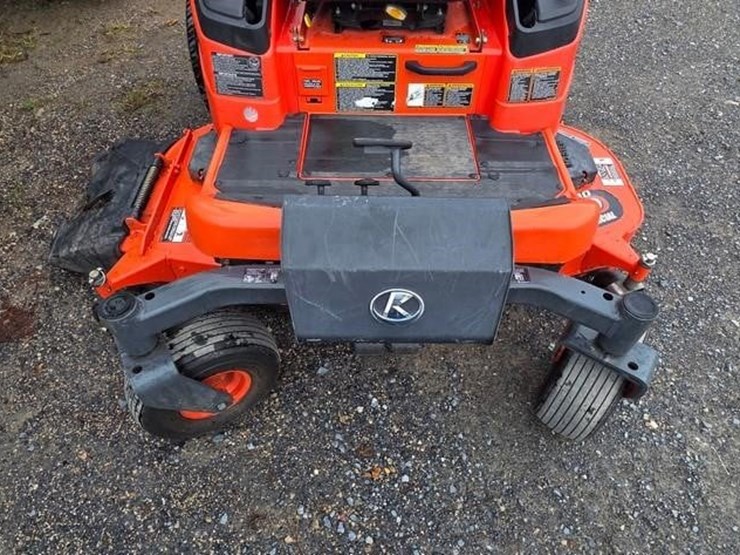 kubota-zd326s-image-12