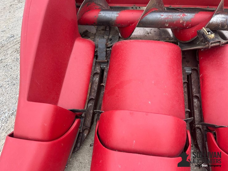 2011-case-ih-3408-image-13