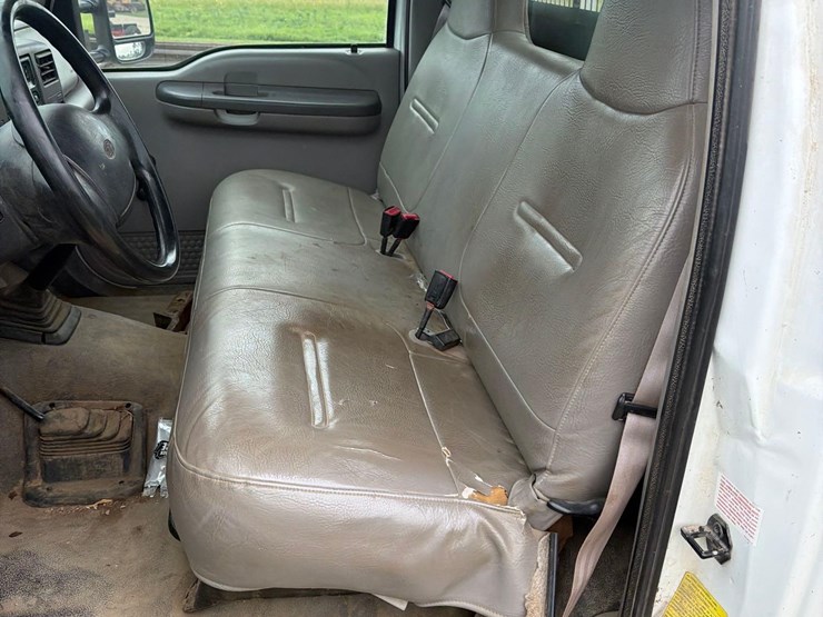 1999-ford-f250-xl-image-30