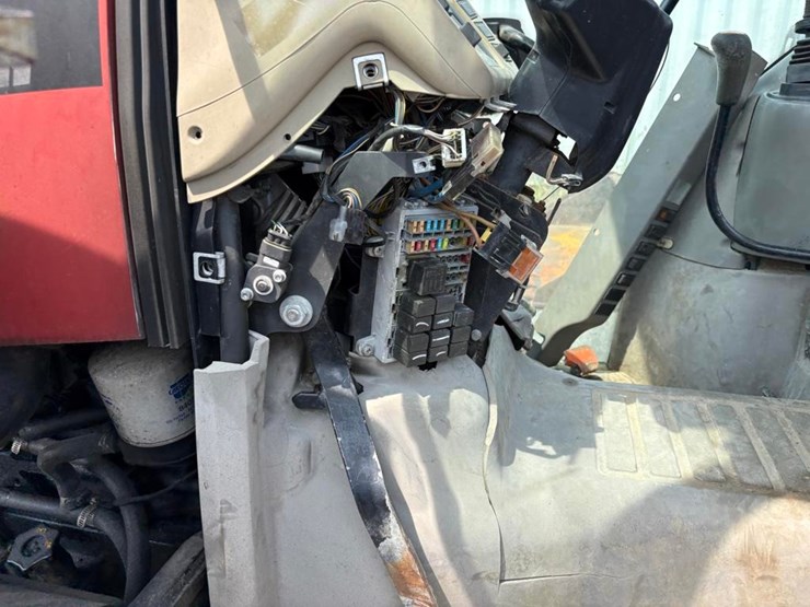 case-ih-jx1075c-image-25