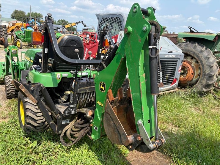 john-deere-2305-image-13