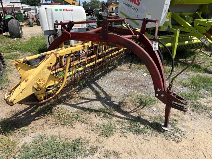 new-holland-256-image-4