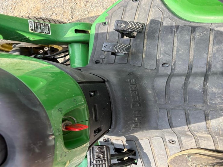 john-deere-4520-image-28