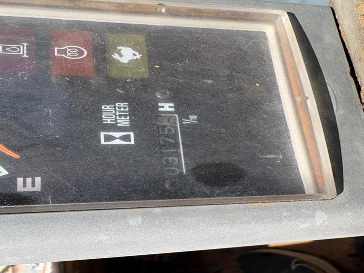 takeuchi-tl130-image-21