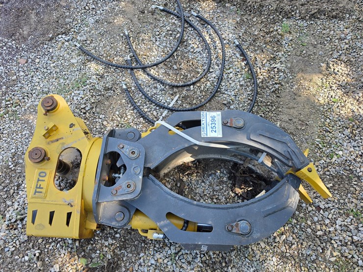 caterpillar-306-image-2