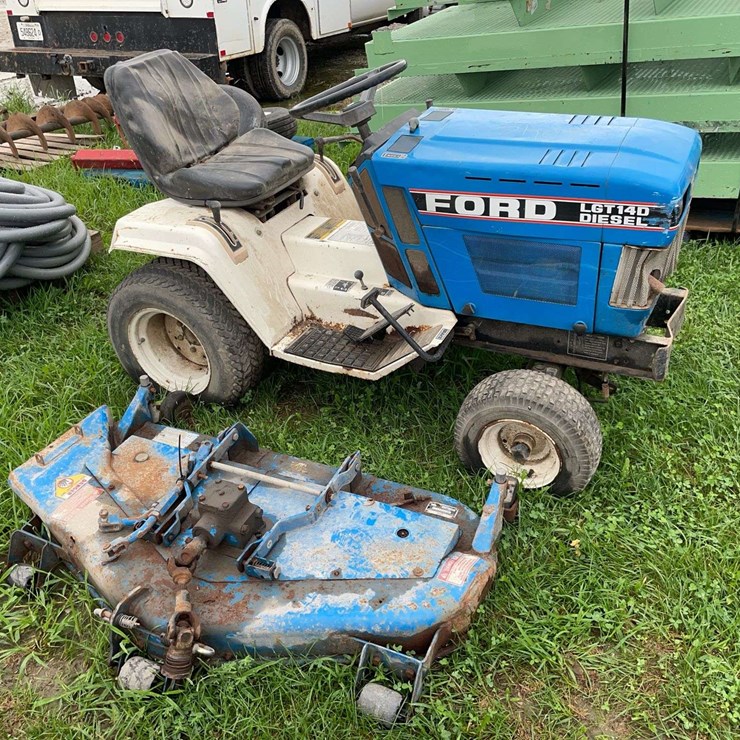 FORD TRACTOR