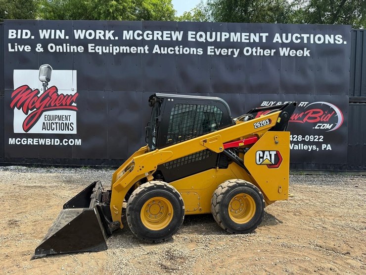 caterpillar-262d3-image-1
