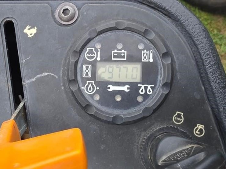 john-deere-7400-image-40