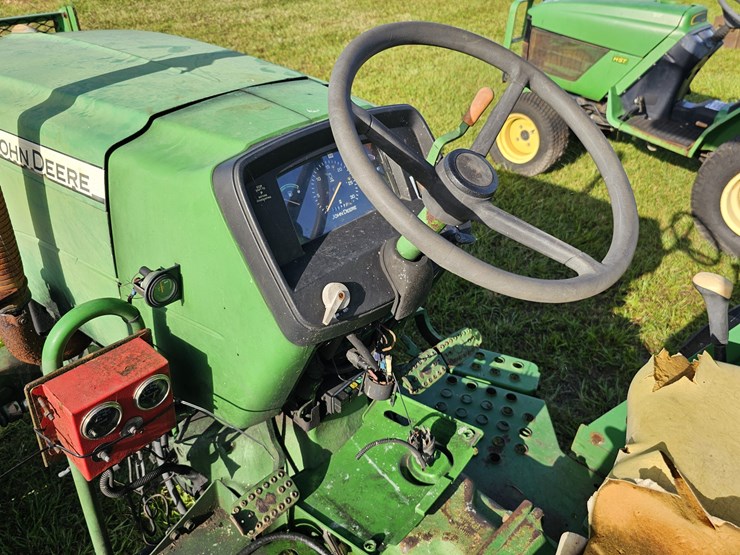 john-deere-5075e-image-11
