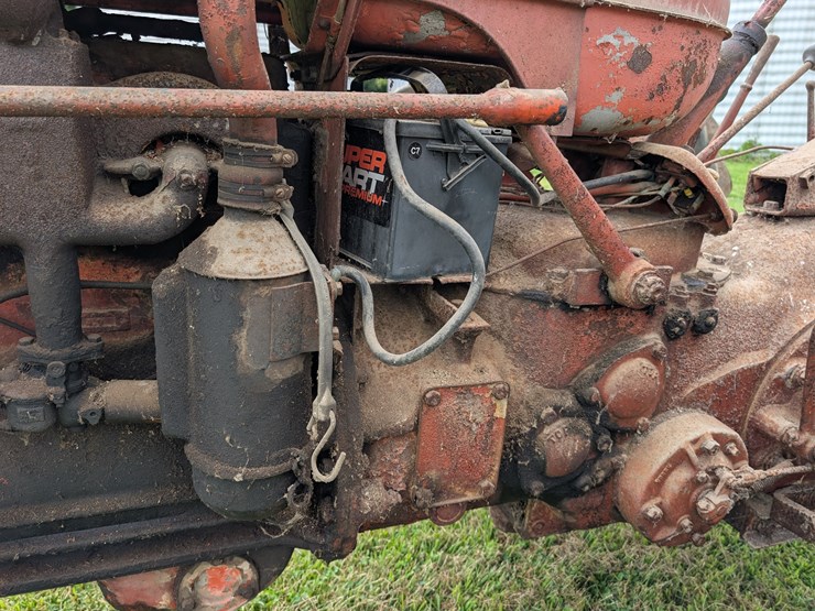 case-sc-tractor-image-19