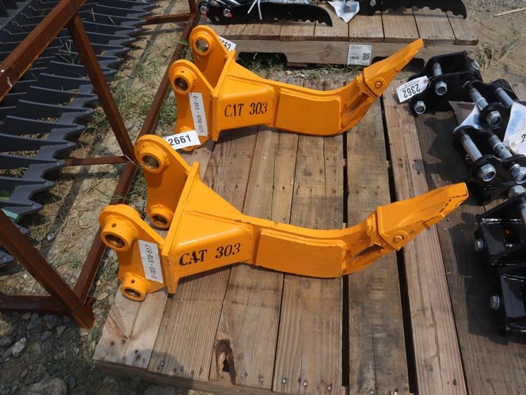caterpillar-303-image-1